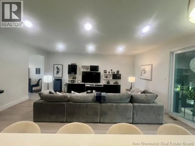 147 Reba Crescent