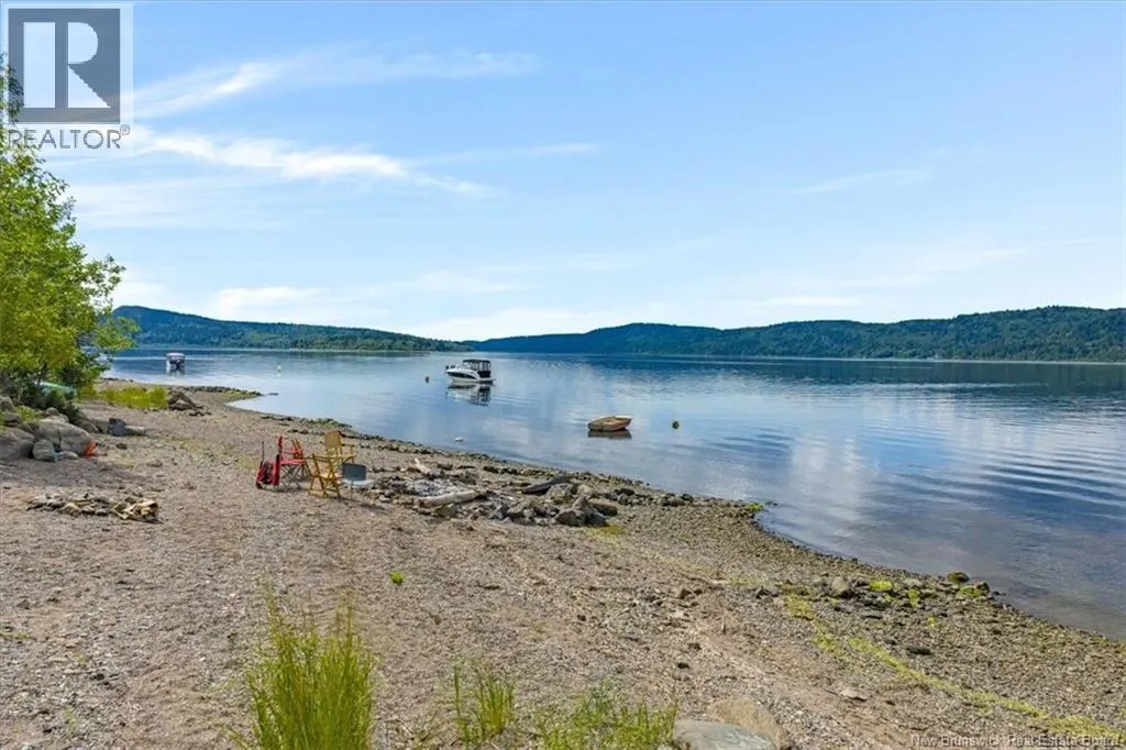 504 Gondola Point Road