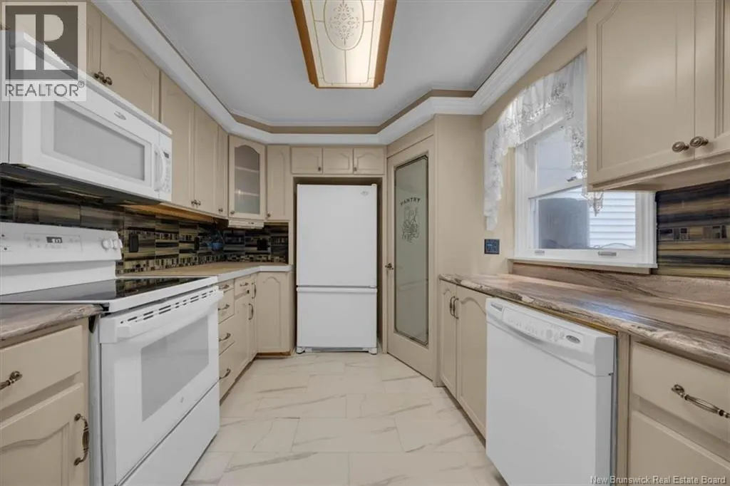 504 Gondola Point Road