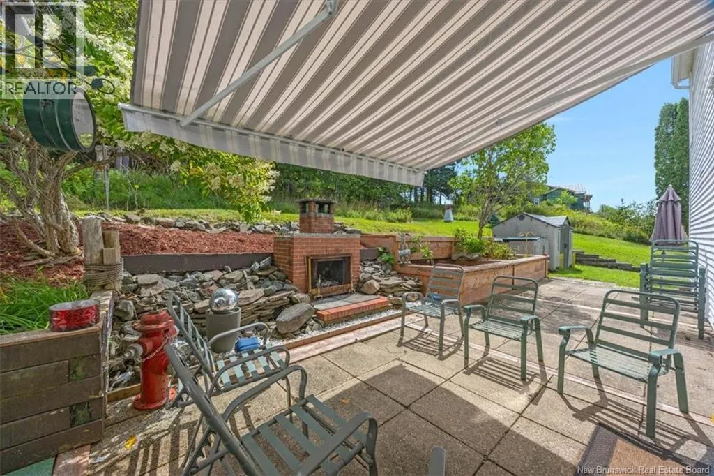 504 Gondola Point Road