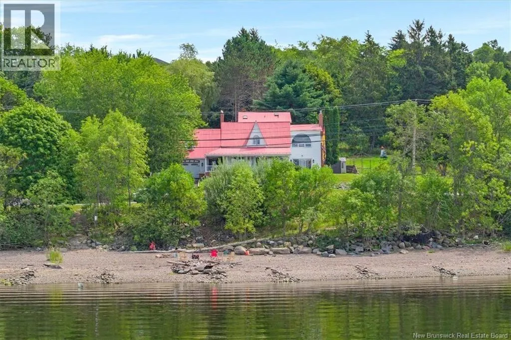 504 Gondola Point Road