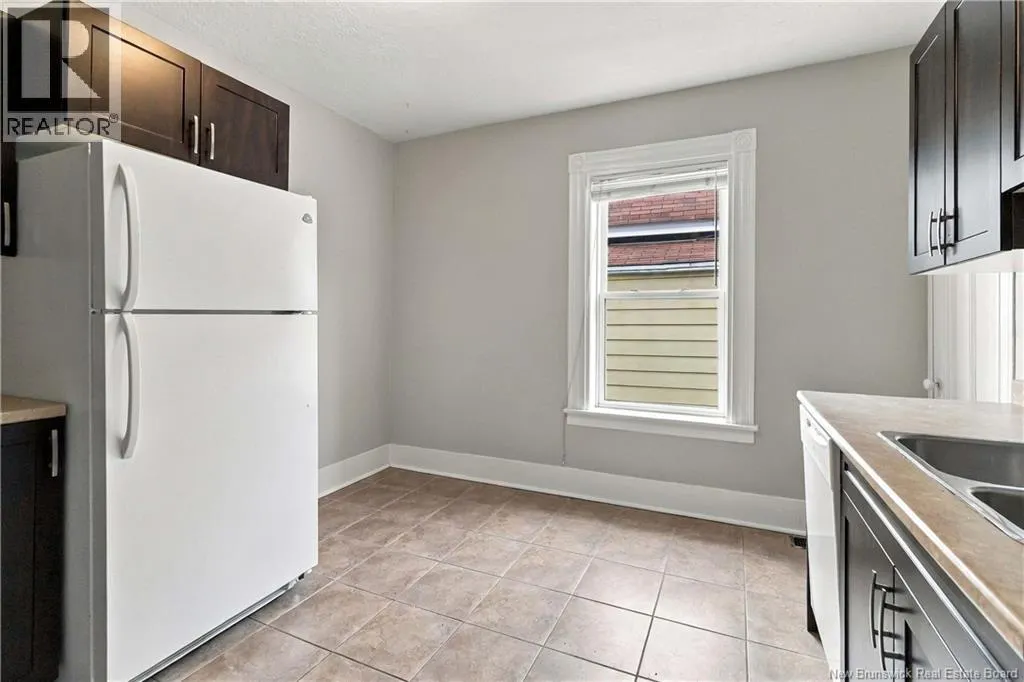 142 Dufferin