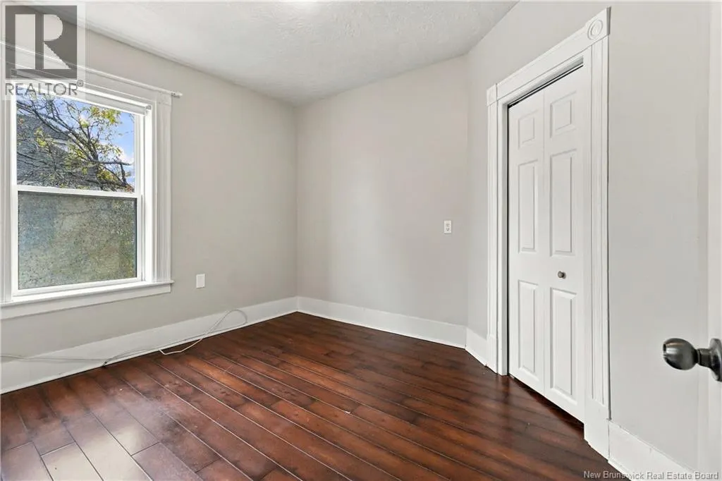 142 Dufferin