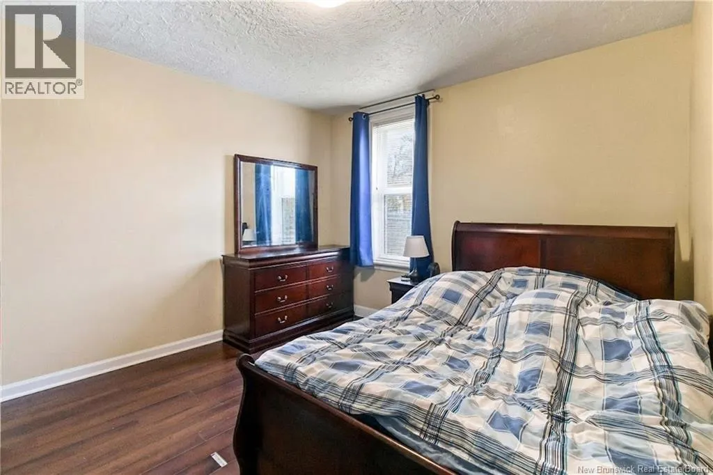 142 Dufferin