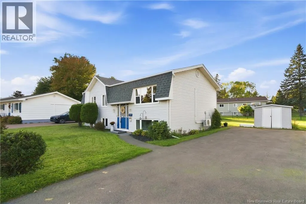 27 Pasadena Drive