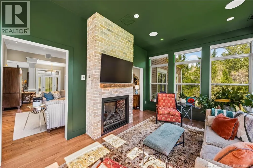 155 Boundary Drive