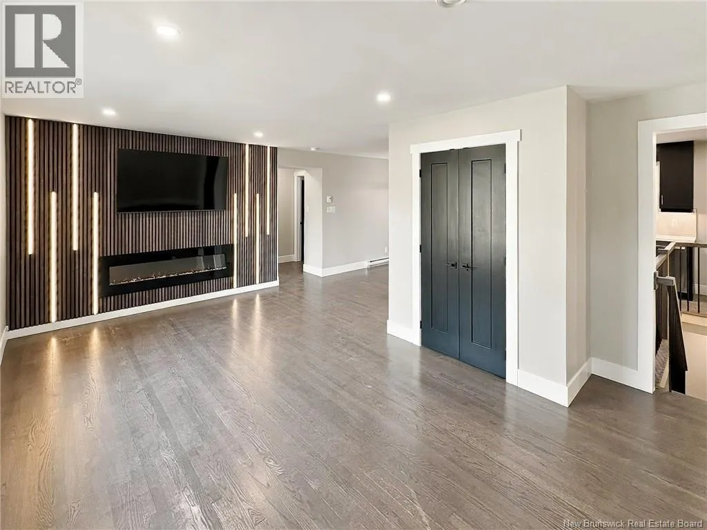 85 Mount Royal Boulevard