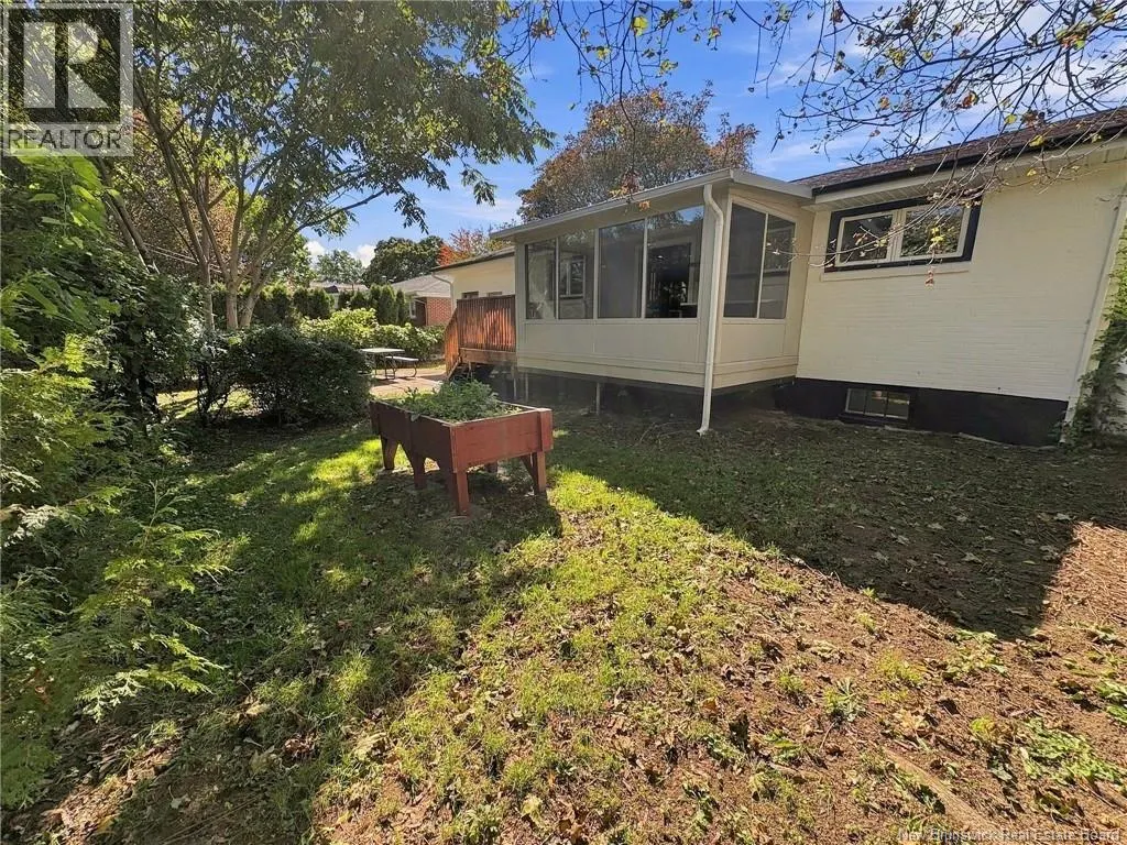 85 Mount Royal Boulevard