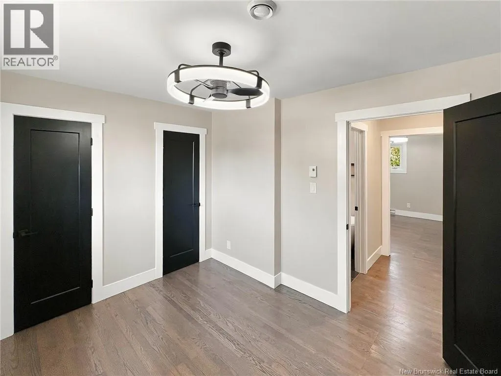 85 Mount Royal Boulevard