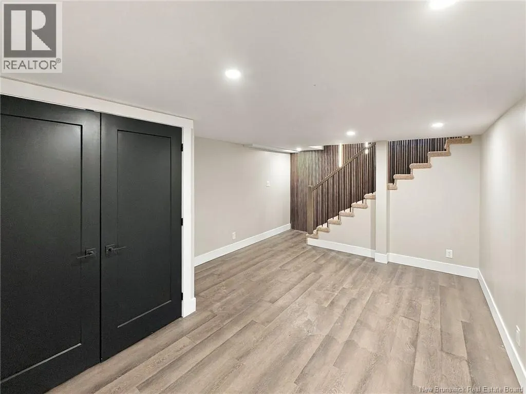 85 Mount Royal Boulevard
