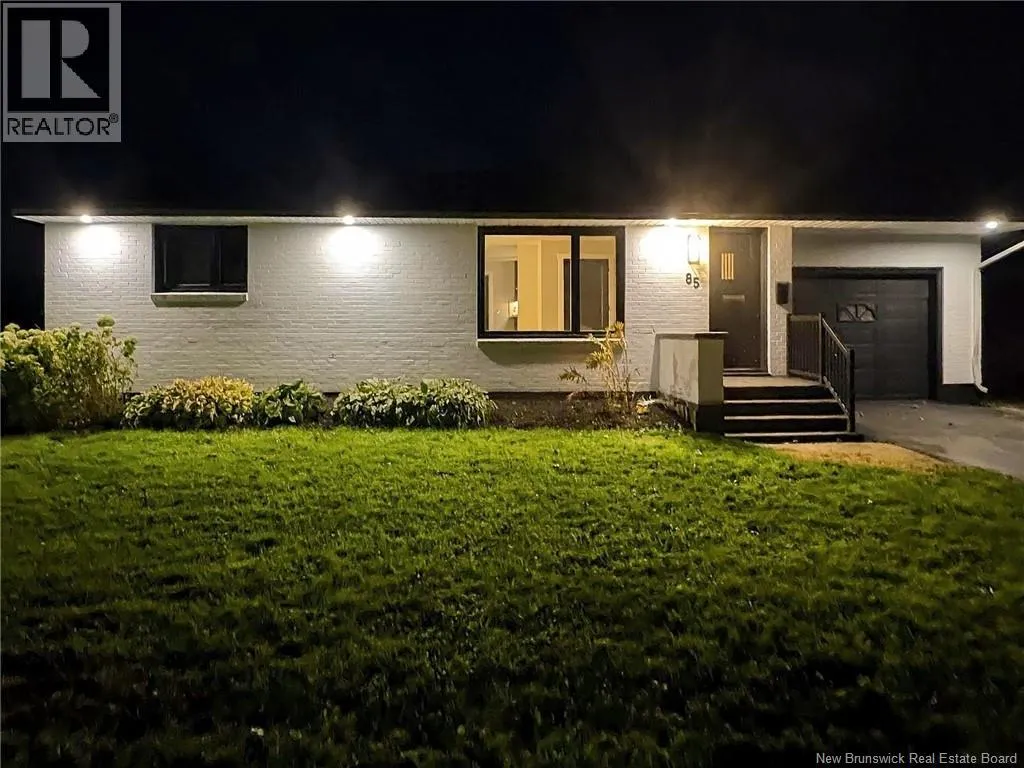 85 Mount Royal Boulevard