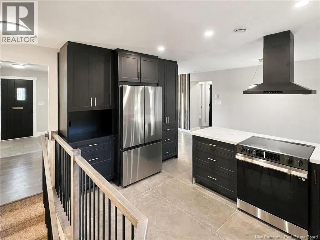 85 Mount Royal Boulevard