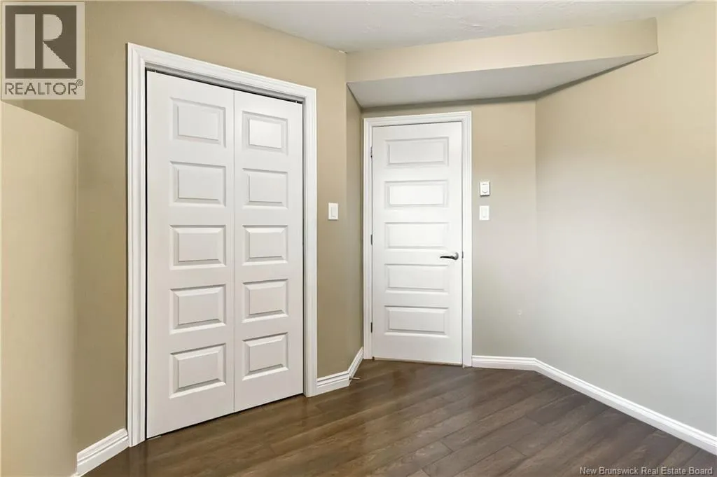 9 Forest Oak Court