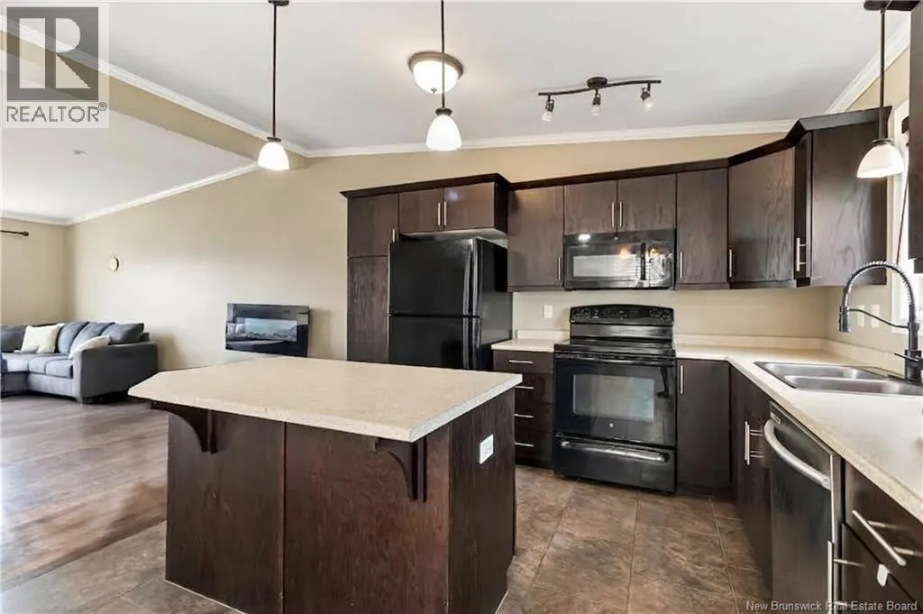 9 Forest Oak Court