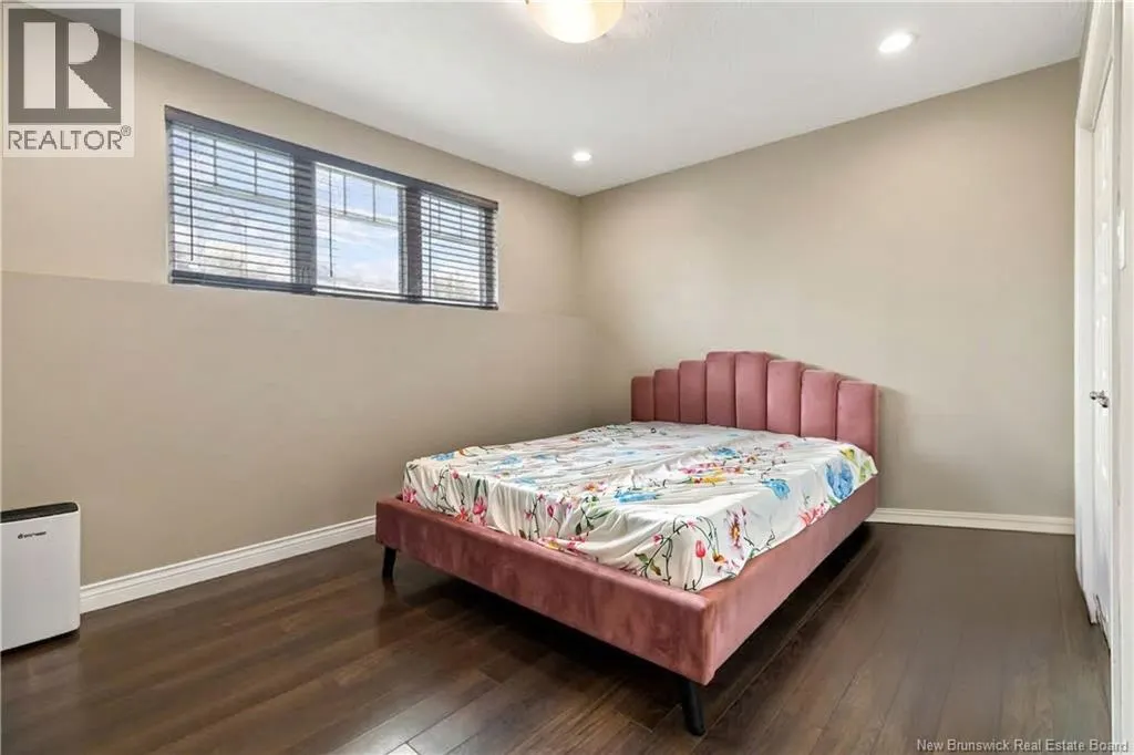 9 Forest Oak Court