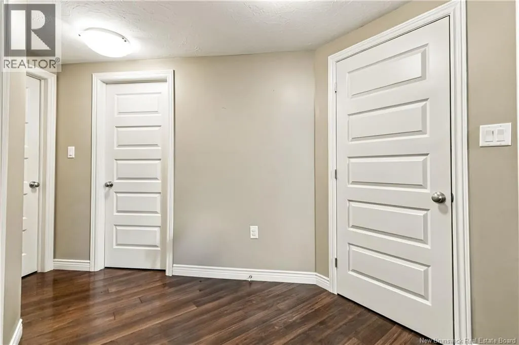 9 Forest Oak Court