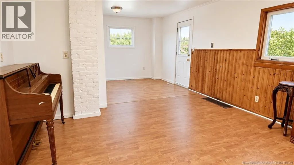 433 Woodville Road