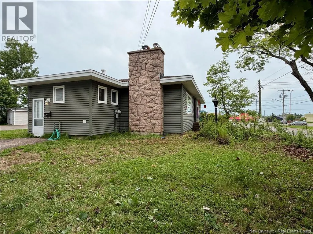 88 Watson Avenue