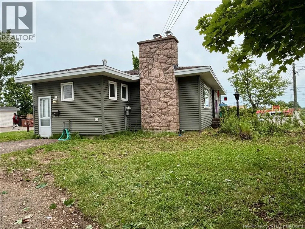 88 Watson Avenue