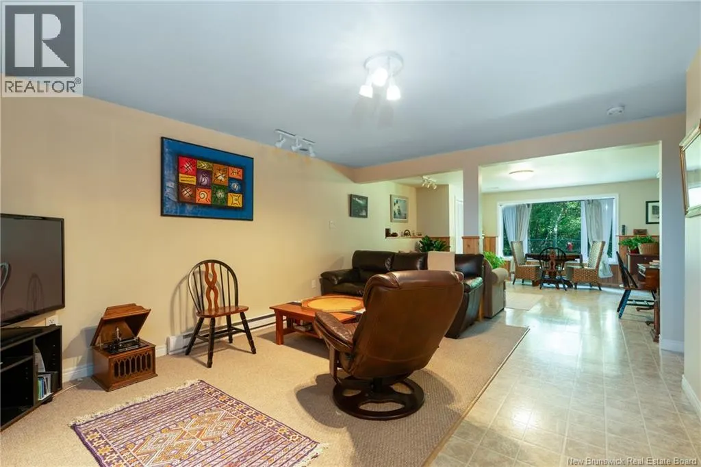 43 Ridgewell Place