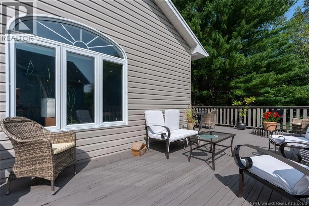 43 Ridgewell Place