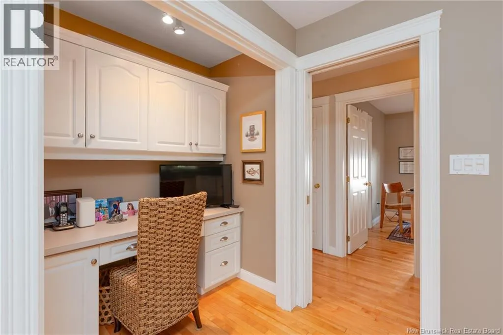 43 Ridgewell Place