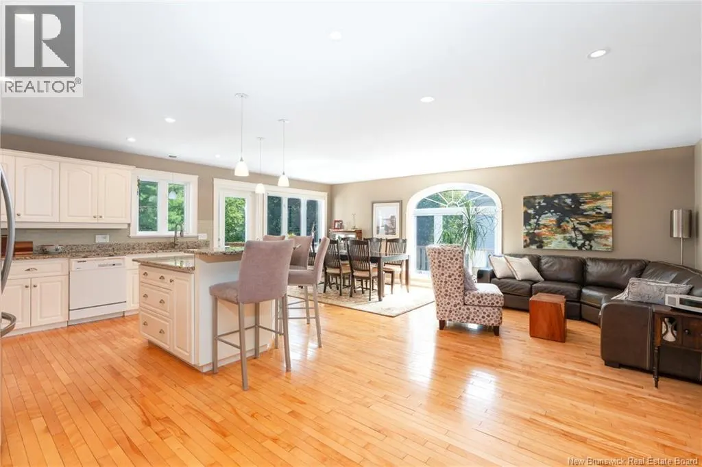 43 Ridgewell Place