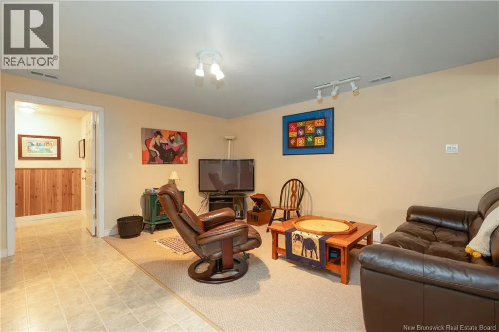 43 Ridgewell Place