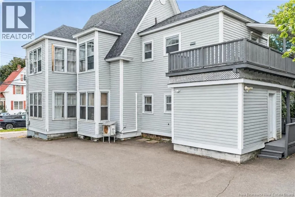 73 Weldon Street