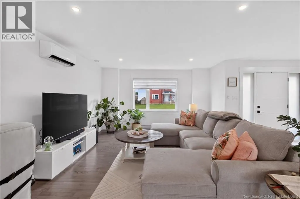 218 Falcon Drive
