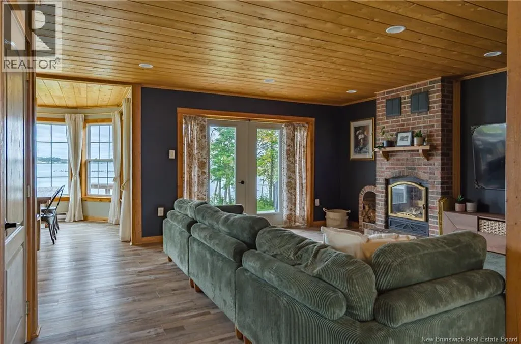 181 McCarthy's Point Road
