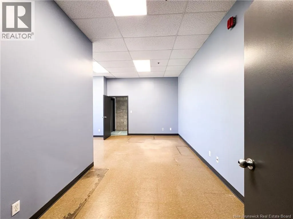 222 Edinburgh Drive Unit# 200