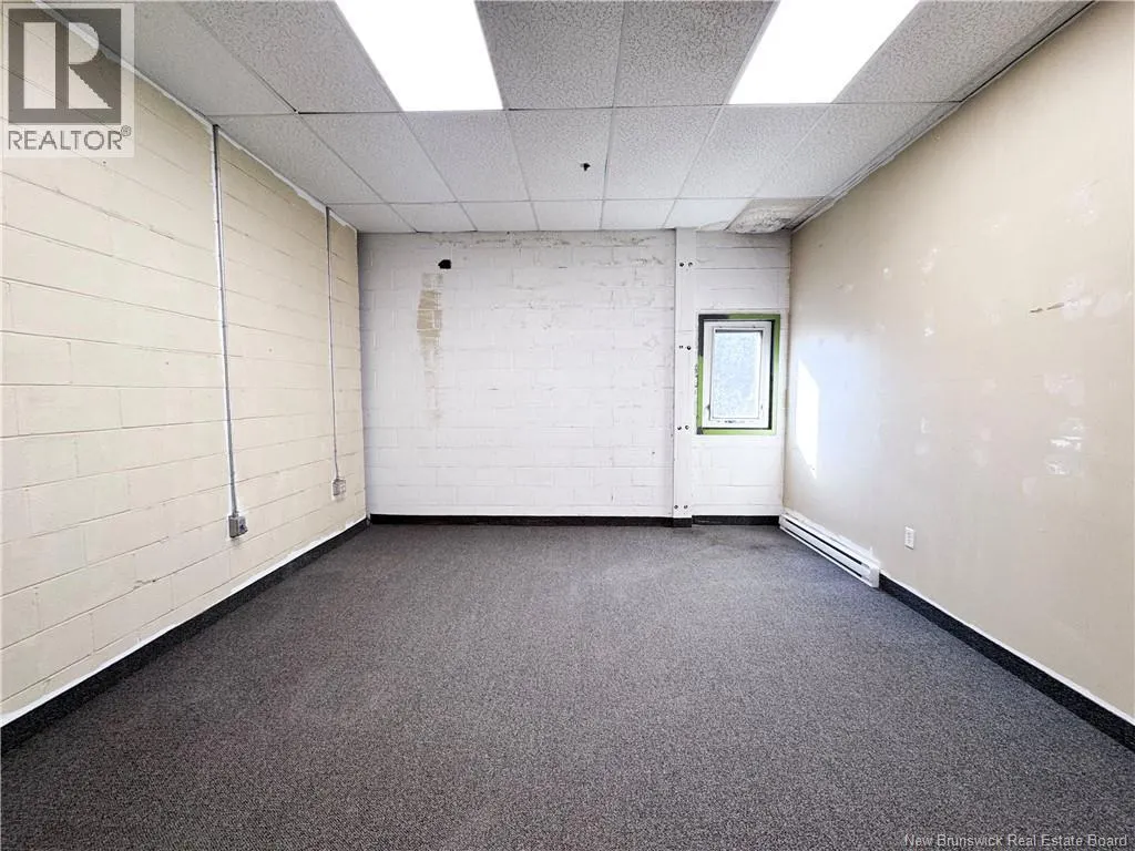 222 Edinburgh Drive Unit# 200