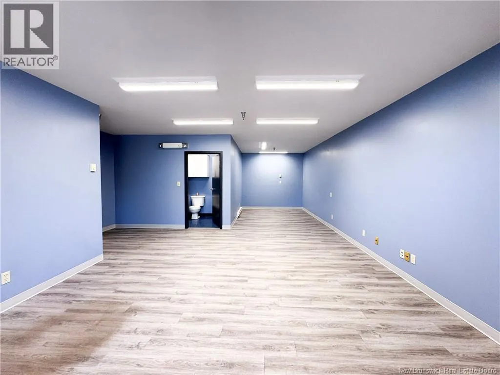 222 Edinburgh Drive Unit# 200