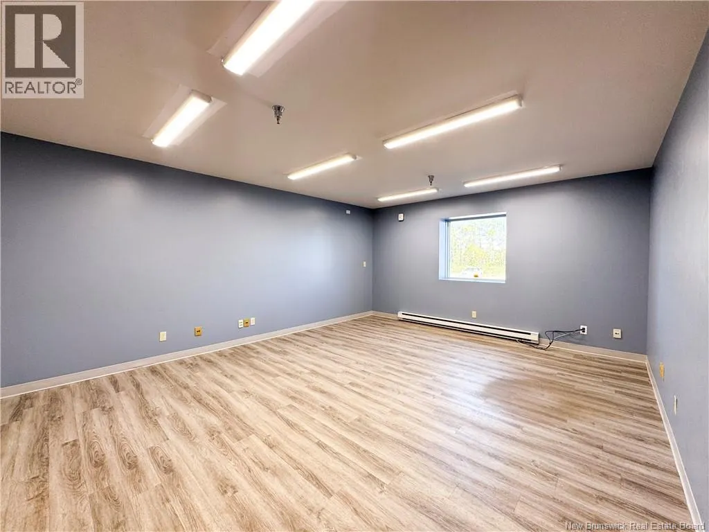 222 Edinburgh Drive Unit# 200
