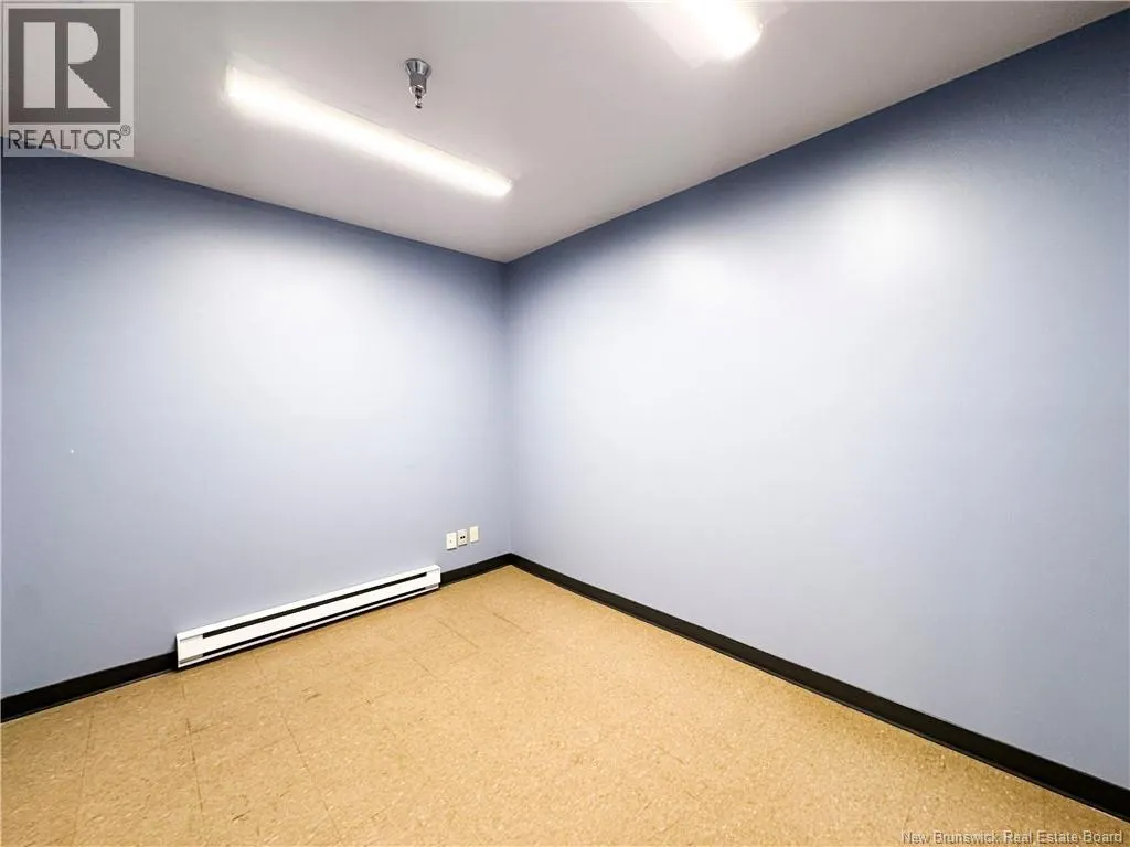 222 Edinburgh Drive Unit# 200
