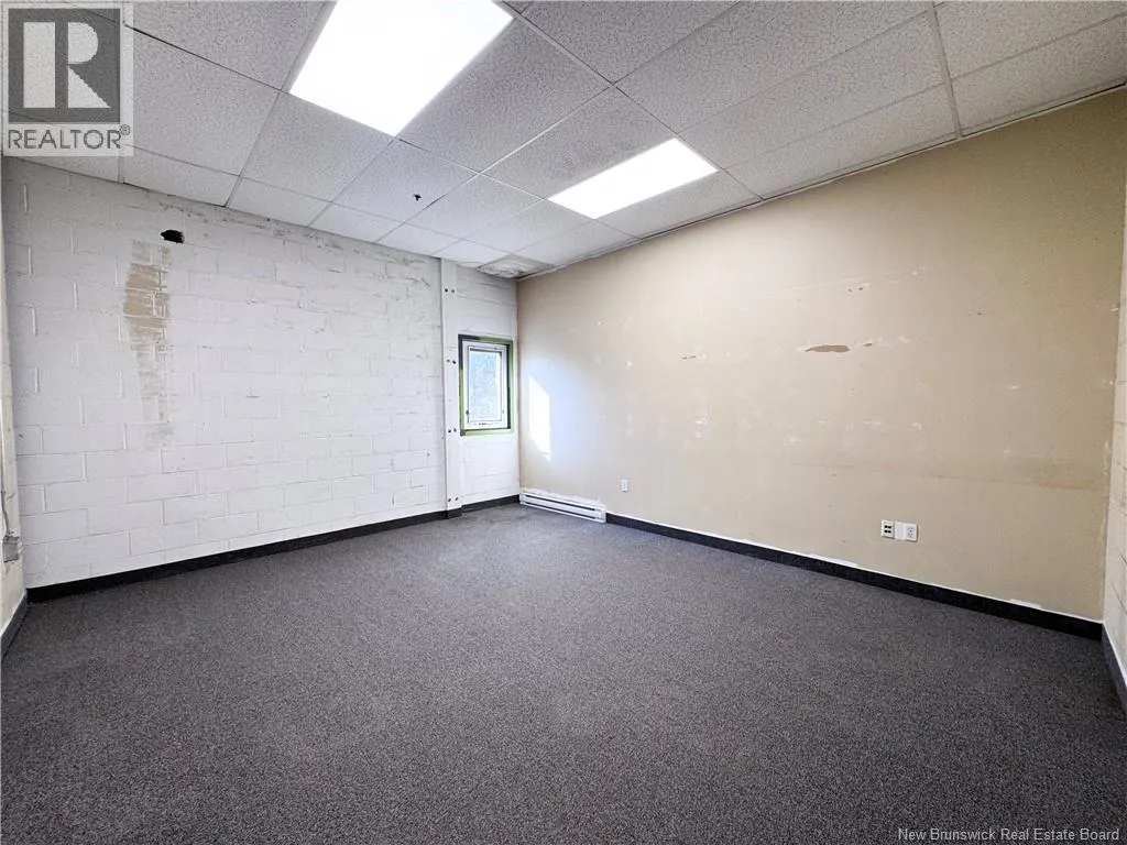222 Edinburgh Drive Unit# 200