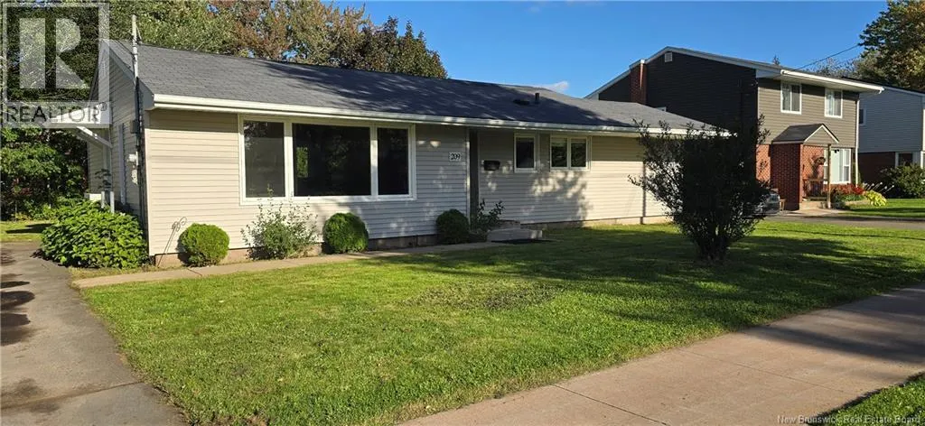 209 Dickson Boulevard