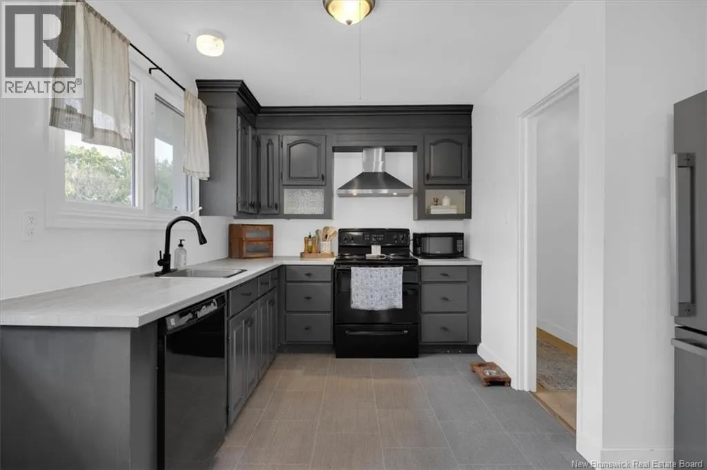 139 Champlain Drive