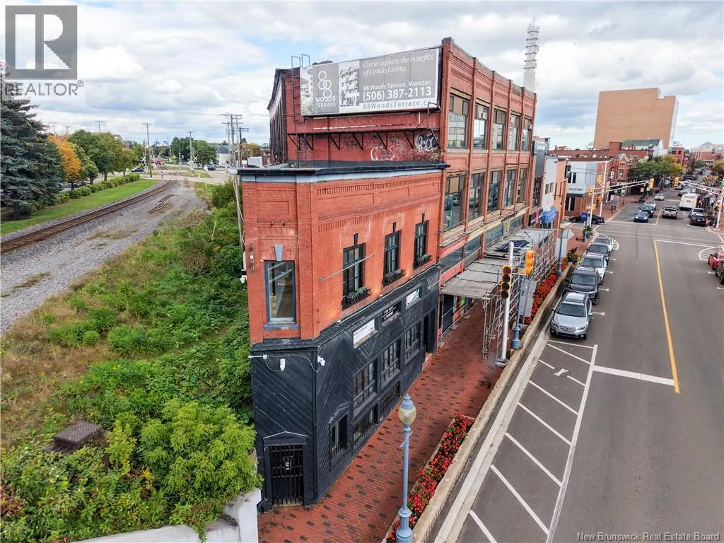 897-901 Main Street