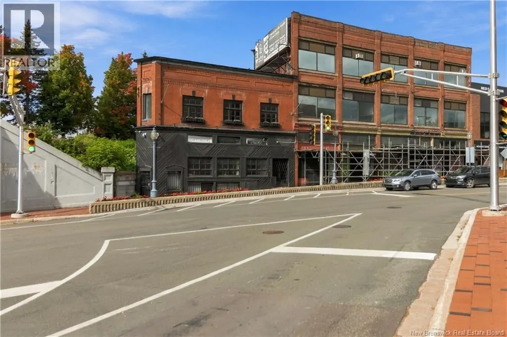 897-901 Main Street