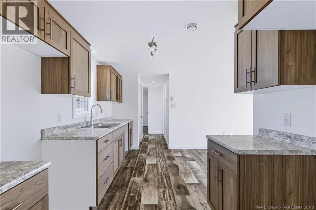 47 Oak Ridge Crescent