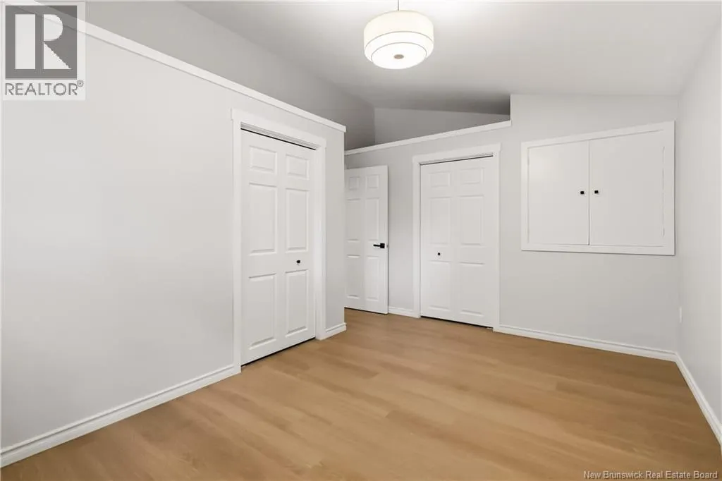 25 Vista Drive