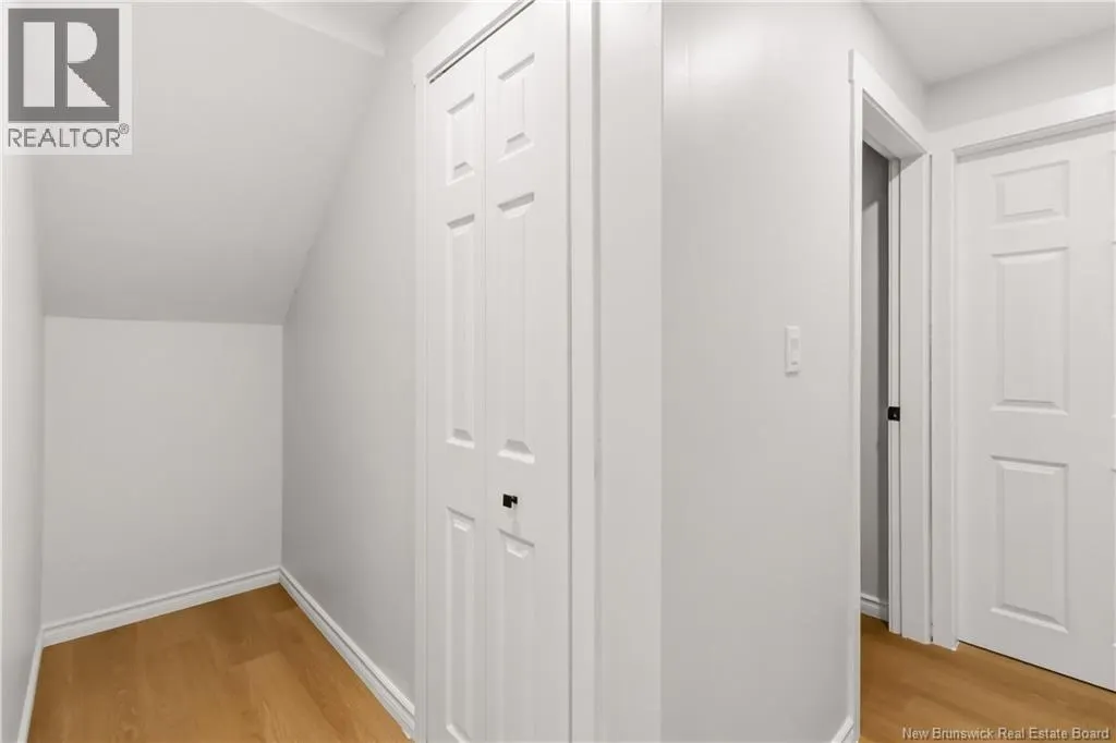 25 Vista Drive