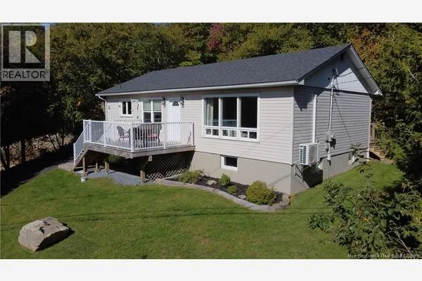 15 Hazen Avenue