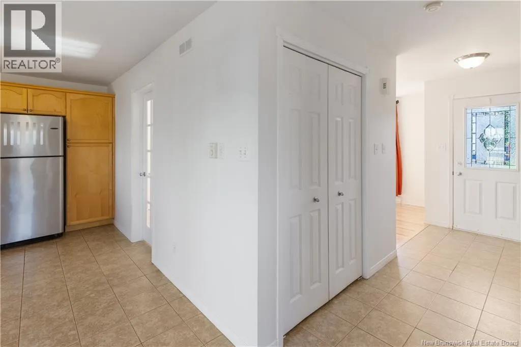 77 Stoneham Drive