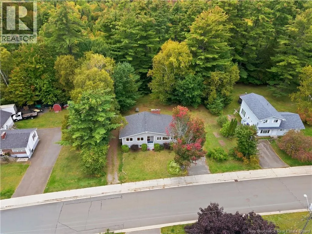 40 DeWitt Acres