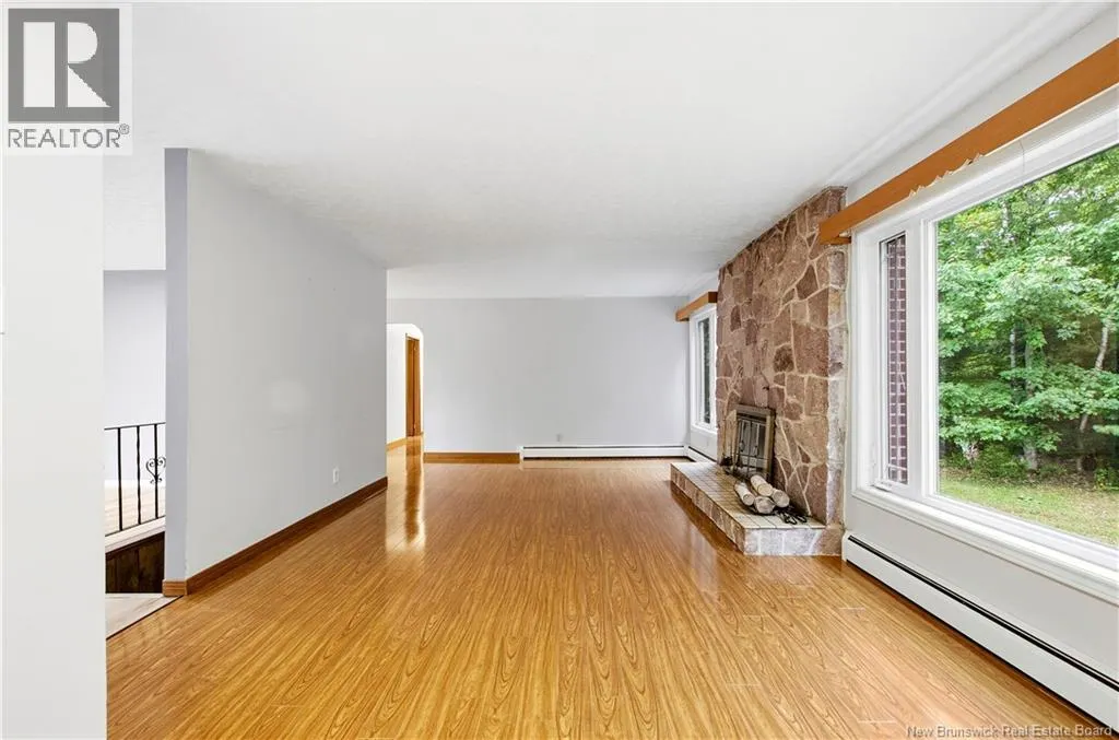40 DeWitt Acres