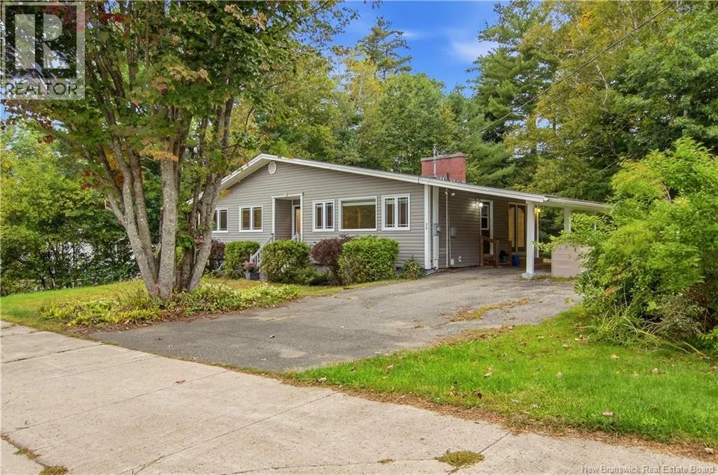 40 DeWitt Acres