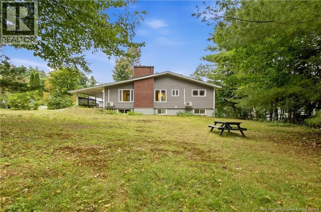 40 DeWitt Acres